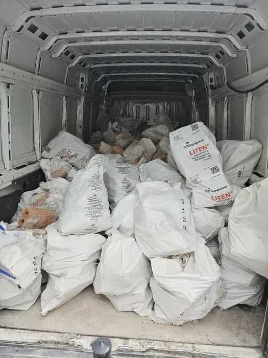 Demontaż wyburzanie skuwanie płytek ścian kafelek mebli