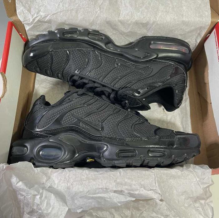 Nike Air_Max Plus Triple Black Rozmiar.36