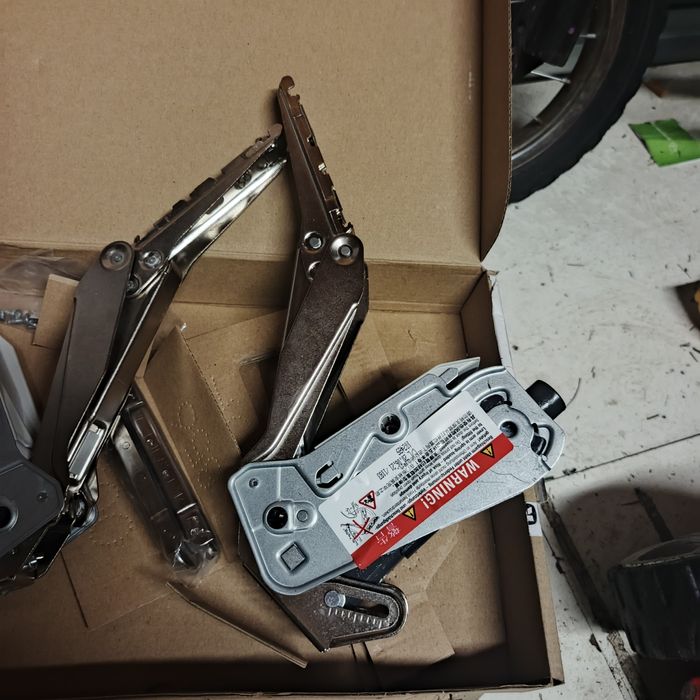 Podnośnik Fronty FreeFlap mini C 3 szt.