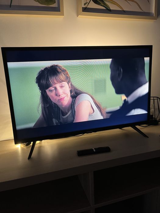 Hisense LED TV - Model H32B510064752319531139120