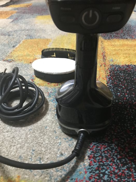 Usado duas vezes. Escova de engomar a vapor