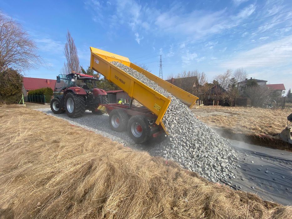 Wywóz ziemi i gruzu Przyczepa / koparka