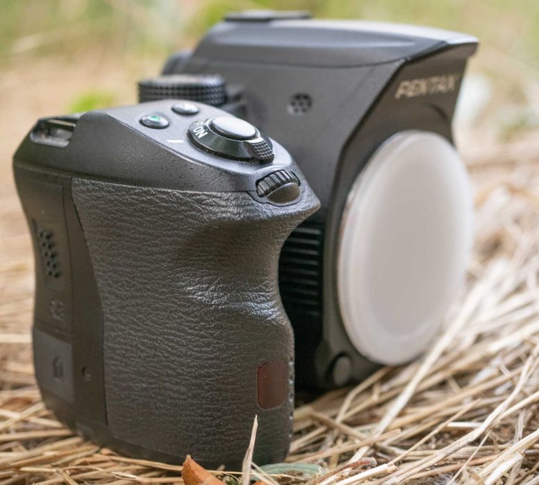 Дзеркальна камера Pentax K30