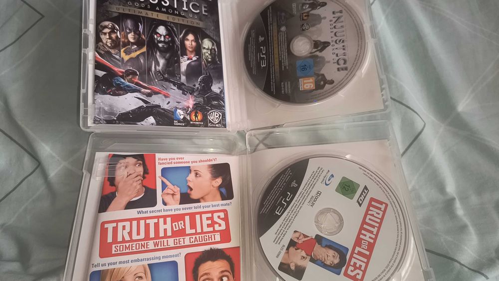 Injustice Gods Among Us, Truth or Lies PS3