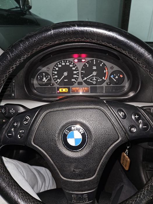 BMW 320d 2000 impecável