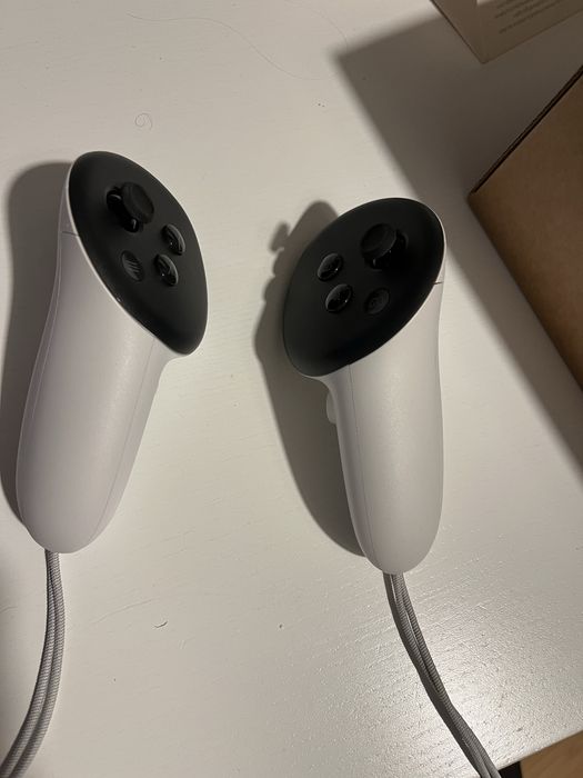 VR Oculus MetaQuest 3