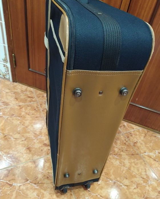 Mala malas de porão até 23 kg viagem casa quarto apartamento vivenda.