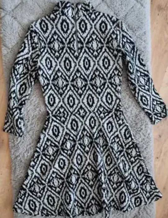 Nowa sukienka dzianinowa H&M