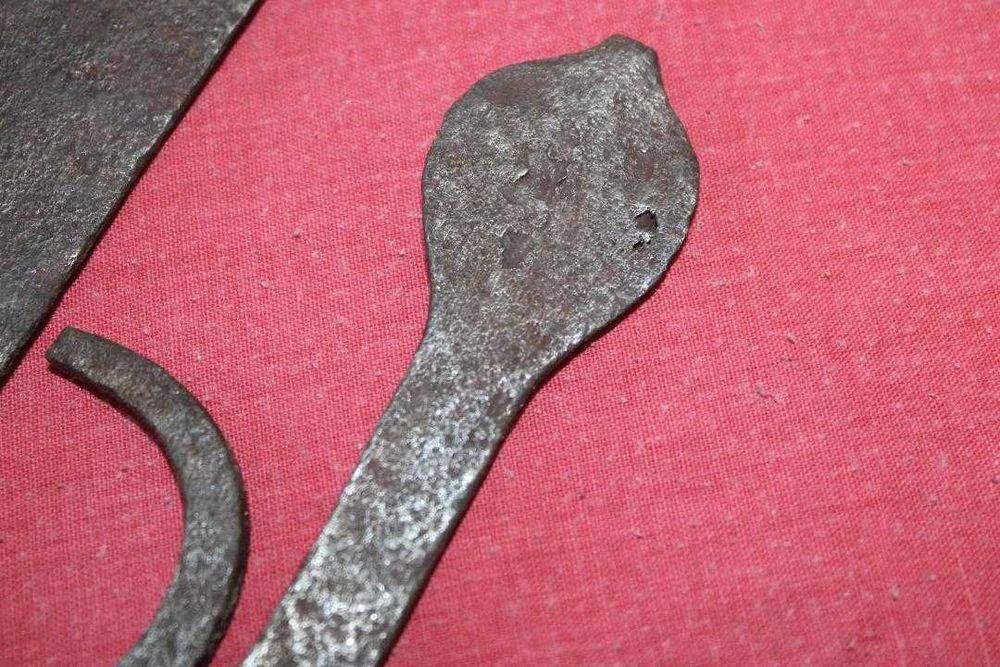 Espada do Poder, Africana Portuguesa Colhona