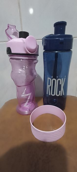 Віддам. Пляшка для води дитяча