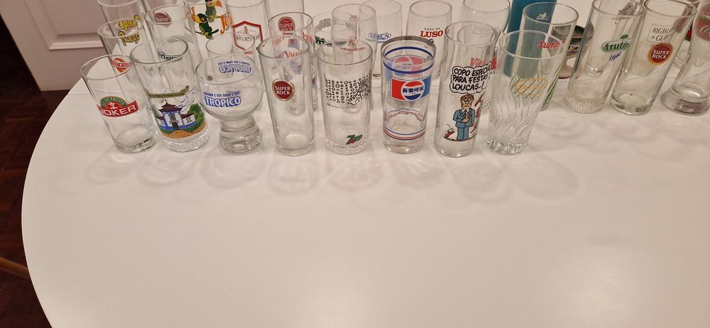 Vários copos de várias marcas 68 unidades