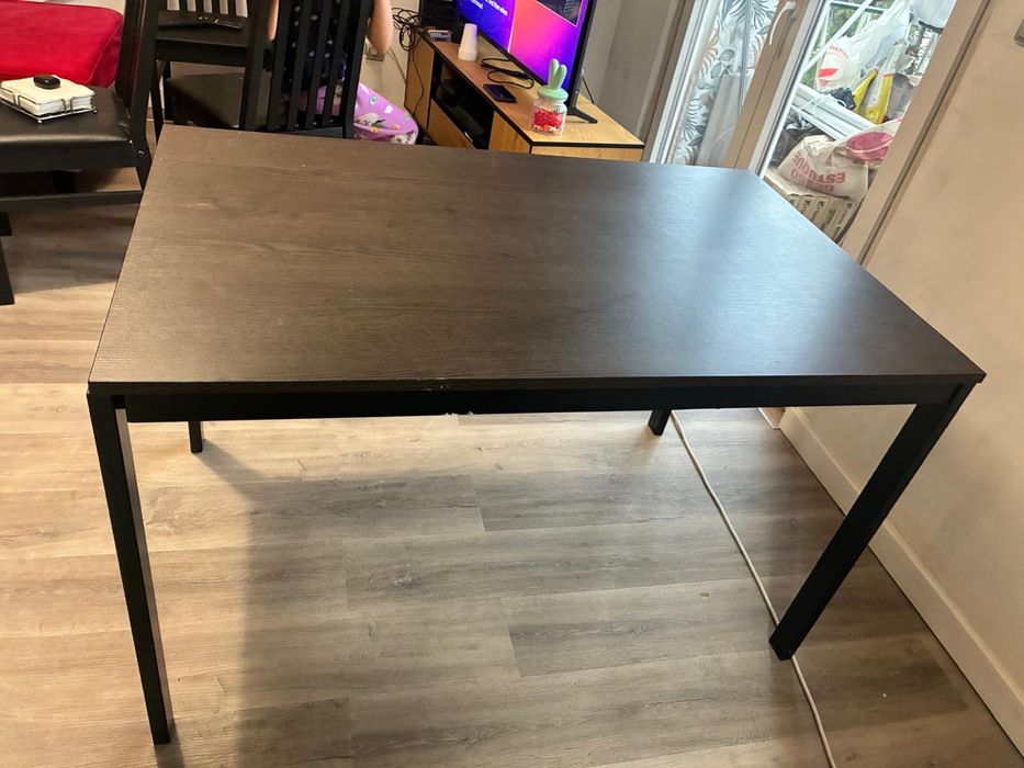 Mesa extensivel 120cm/180cm castanha/preta