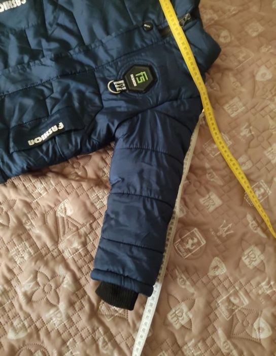 Куртка тепла утеплена