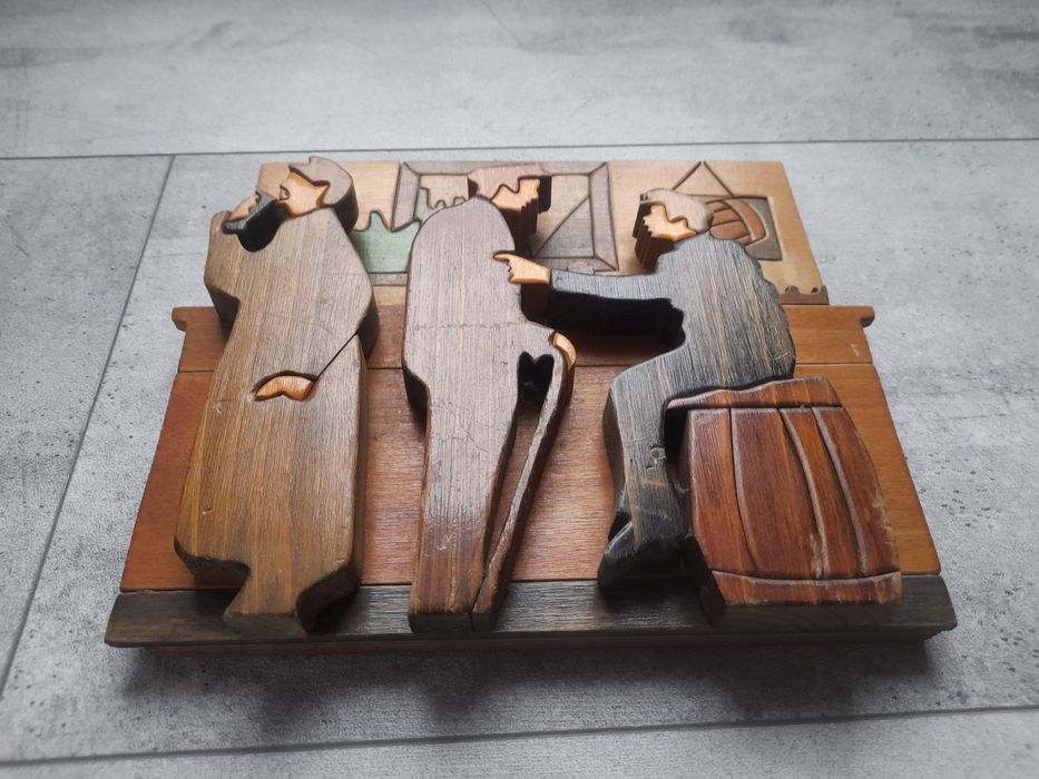 Układanka drewno Puckane scenka z pubu baru