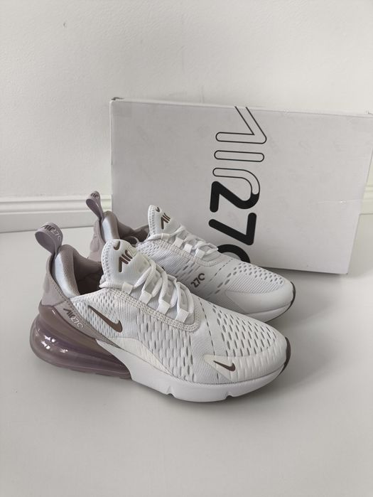 Stylowe buty sneakersy damskie Nike Air Max 270 rozmiar 37.5