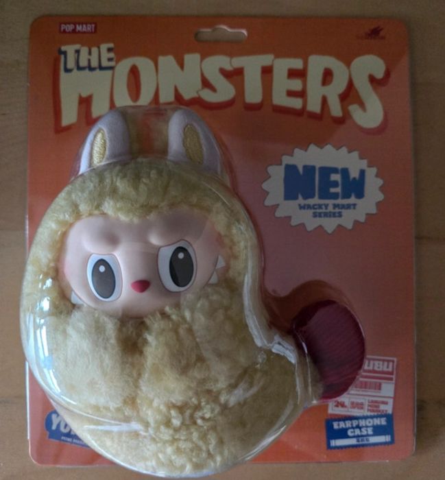 Popmart The Monsters Wacky Mart Earphone case