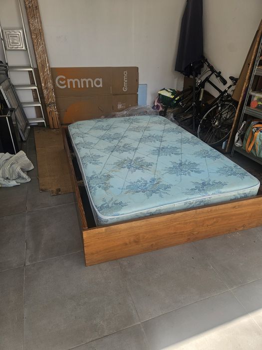 Cama corpo e meio de madeira SEM colchao
