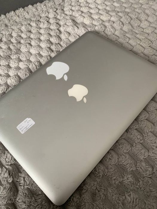 Ноутбук Apple MacBook Pro 13" (MD101) 2012