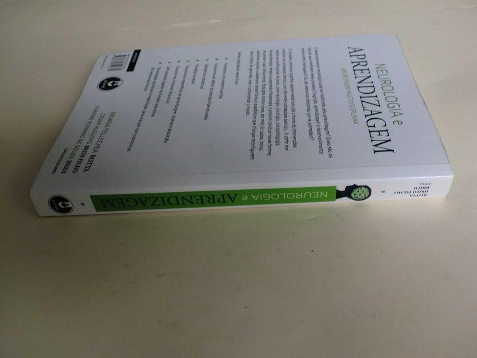 Neurologia e Aprendizagem
de Newra Tellechea Rotta