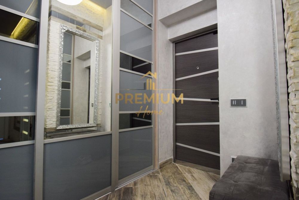 Продаж 3-кімн. квартири на Замкова, Центр