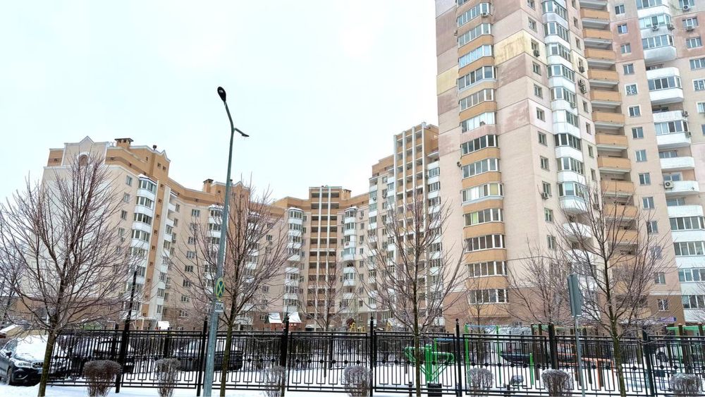 Продаж євро 3-к квартири з ремонтом в м. Буча, вул. Б. Хмельницького