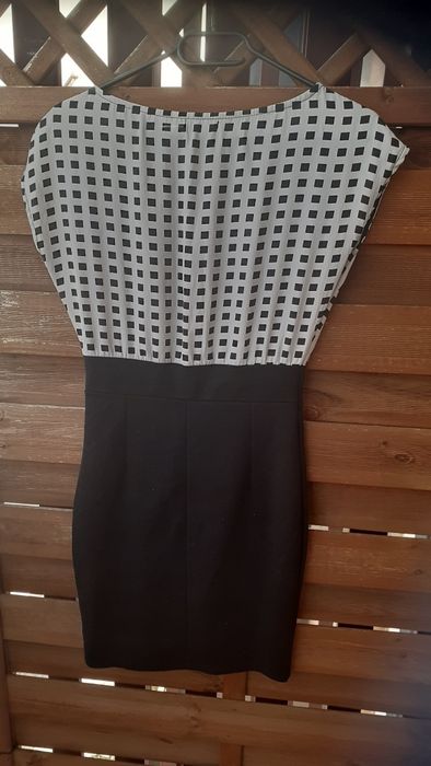 Sukienka Mohito rozm.XS