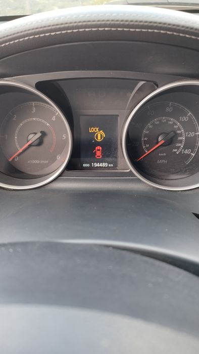 Mitsubishi  Outlander
