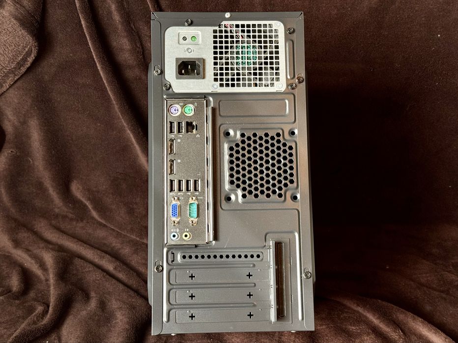 Komputer stacjonarny intel core i5 8GB ram 120GB SSD Windows 11 Pro