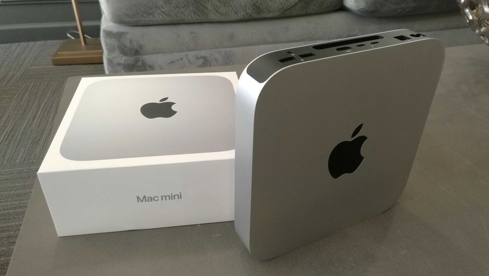 Apple Mac mini M1 16 GB RAM 512 GB SSD.