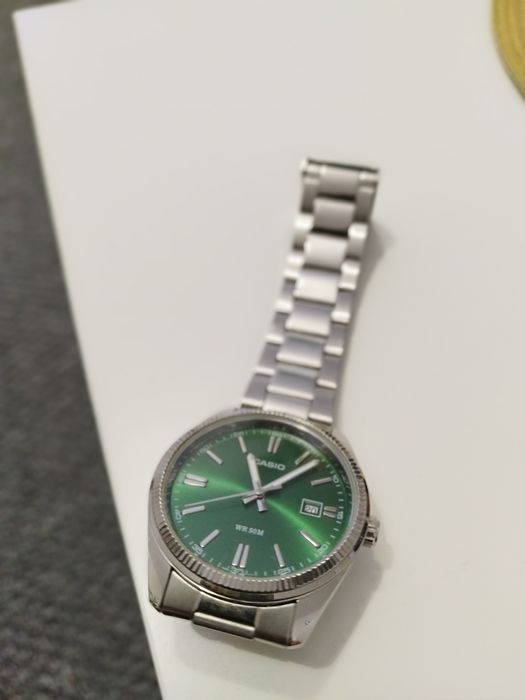 Zegarek CASIO MTP 34mm (zielona tarcza)
