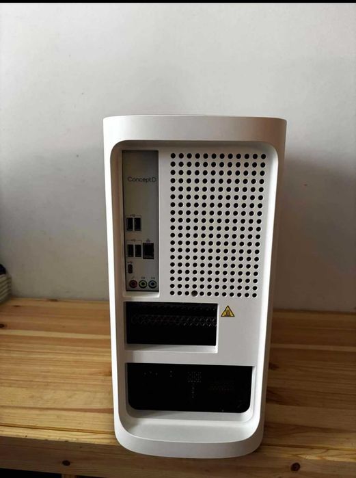 Acer ConceptD 300 RTX3060Ti i5 11400F 32GB RAM 1TB SSD + 1 TB HDD