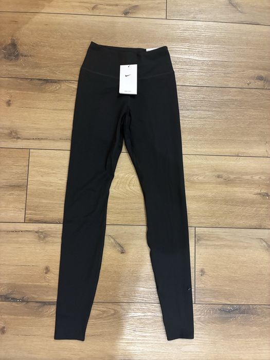 Legginsy NIKE, siłownia, wf