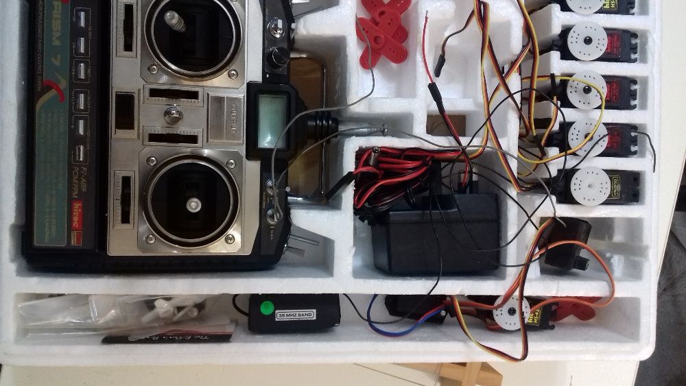 Radio control com vários servos