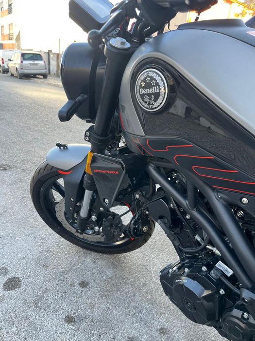 Benelli 125 com 439 km reais