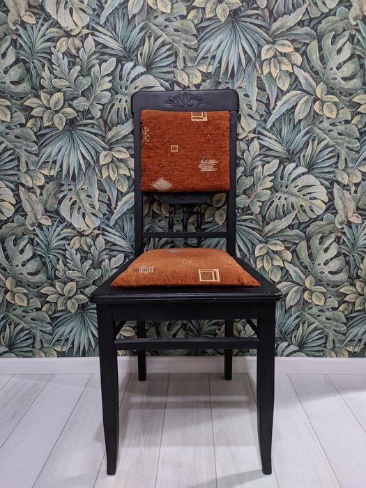 Стулья деревянные