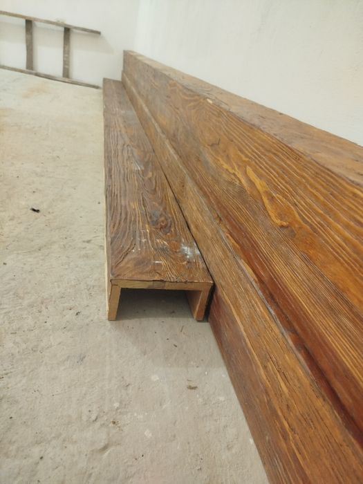 Декоративні дубові бруси