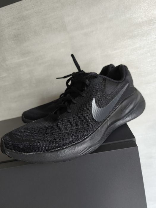 Чоловічі кросівки сітка Nike Revolution 7