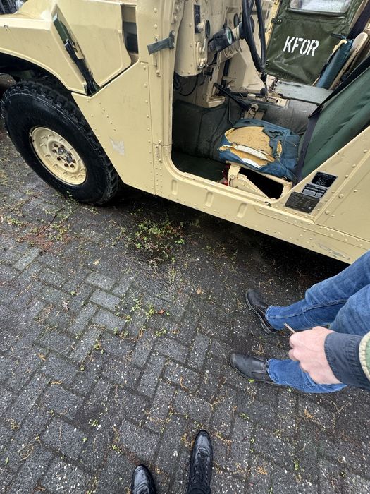 H1 / Hummer HUMVEE