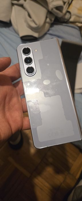 Telefon Samsung Z Fold 5 256 GB po wymianie z ubezpieczenia ofoliowany