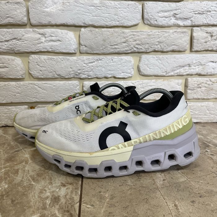 Кросівки On Cloudmonster 2