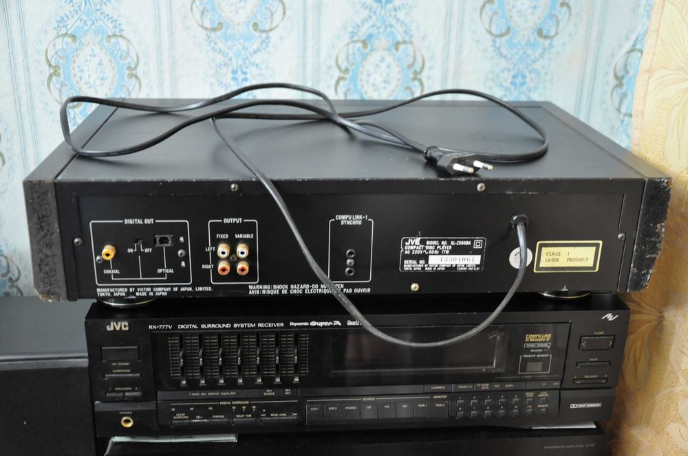 cd програвач JVC XL-Z555
