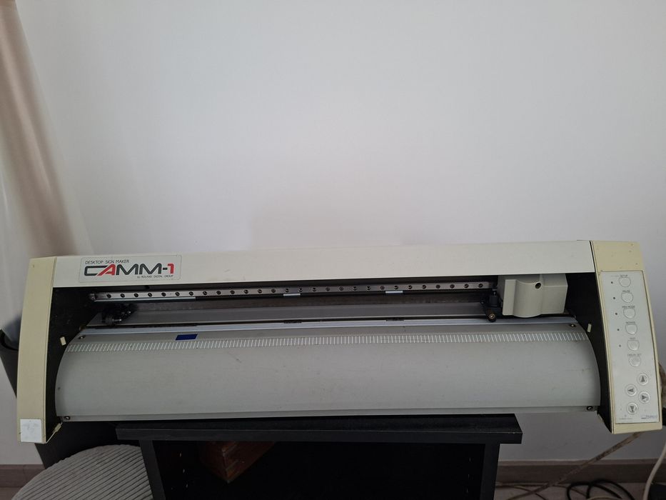 Plotter de corte Roland CAMM-1