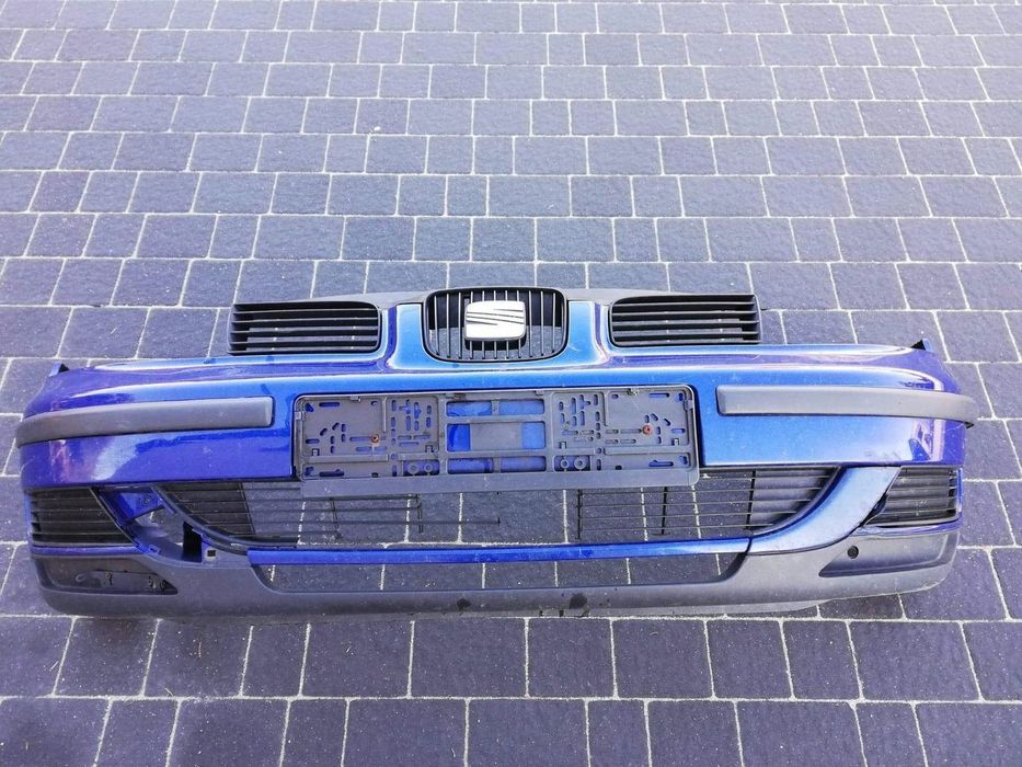 Kratka halogen przód grill atrapa zderzak Toledo II 2 Leon I 1 1999 - 2004 środkowa