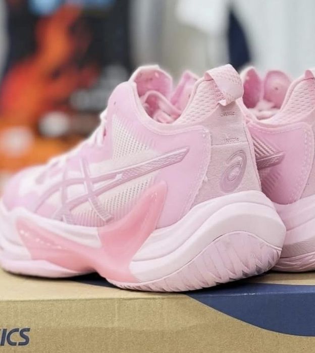 Волейбольні кросівки Asics Metarise Paris 2 Pink