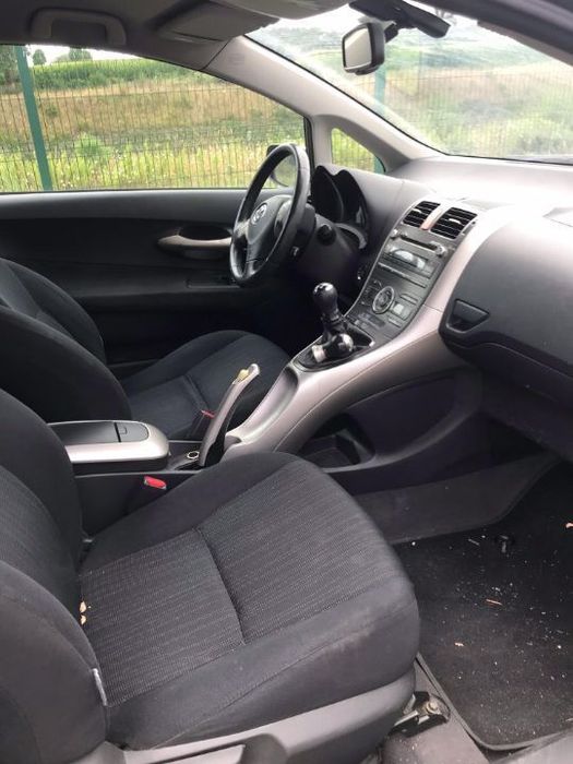 Toyota Auris 1.6 VVT-i 3P 2007 - Para Peças