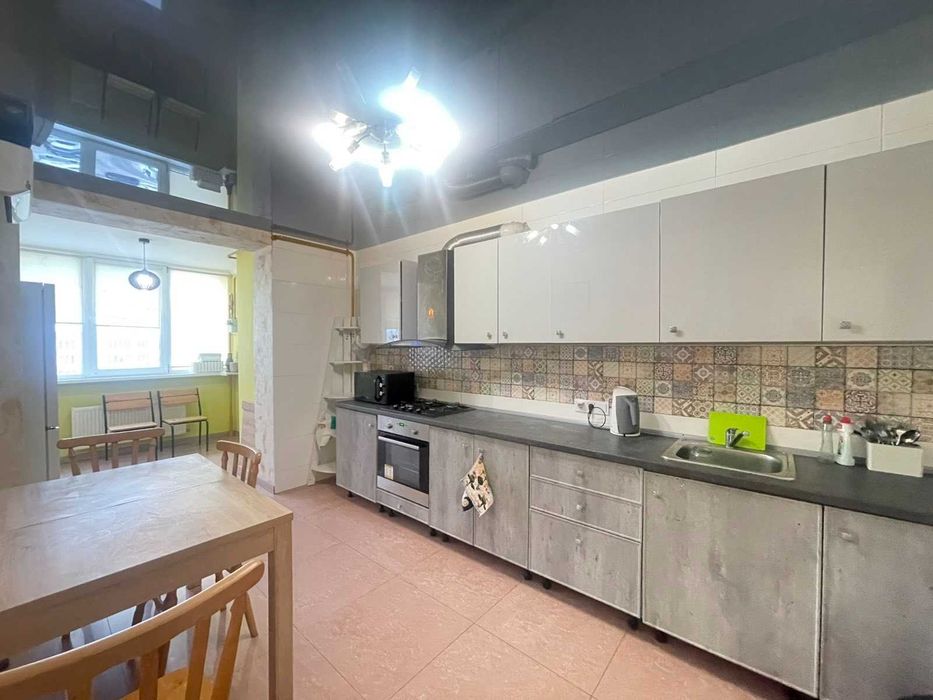 Простора дворівнева 4к квартира для комфортного життя сім’ї,Софія Сіті