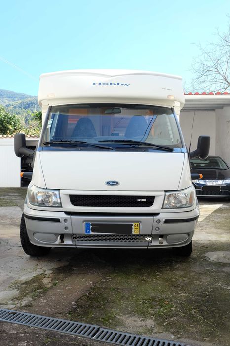 Autocaravana perfilada Hobby T600 FC Siesta com apenas 107 mil KM