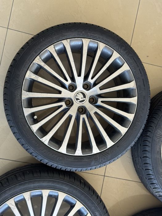 Продам комлект VAG оригінальних дисків RONAL  R18 5x112 7,5Jx18H2 ET46