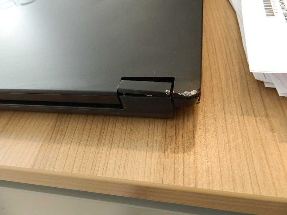 Fujitsu Celsius H780 Core i7-8750H 16GB DDR4 512GB NVMe
