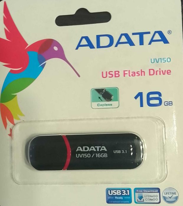 Pendrive ADATA Flash Drive Value UV150 o pojemności 16 GB.